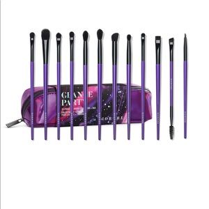 BRAND NEW-MORPHE GLANCE PARTY 12 PC EYE BRUSH SET